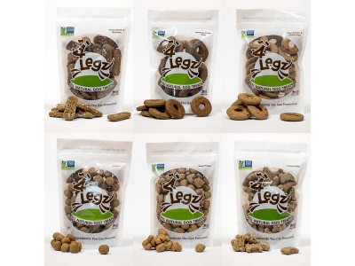 Six packages of dog food - white bags with "4 Legz" label.